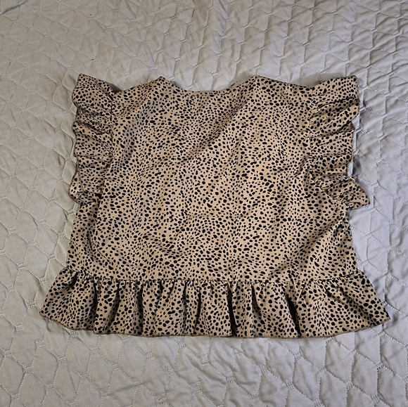 Shein Crop Top - Picture 3 of 4